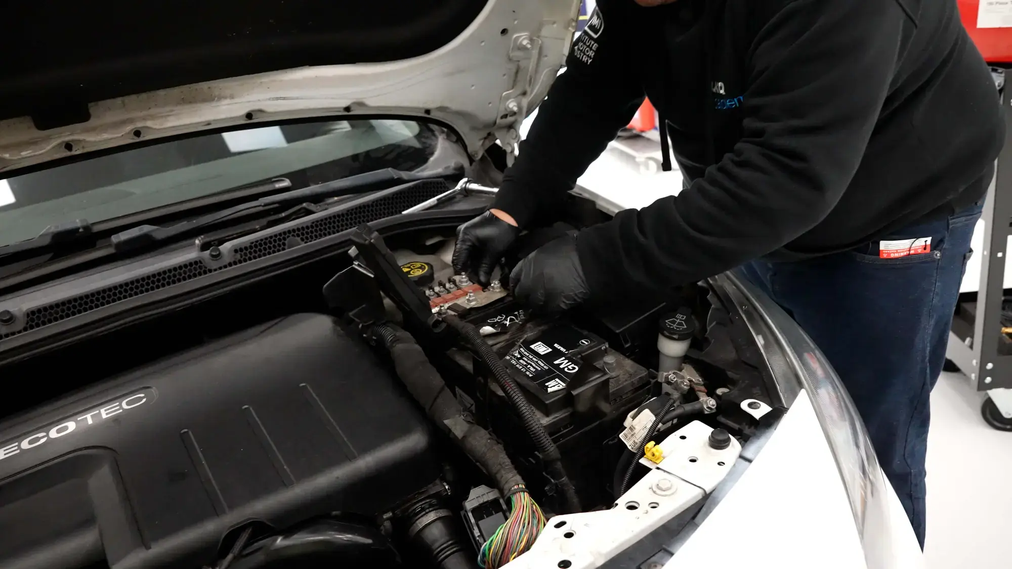 disconnect-positive-terminal