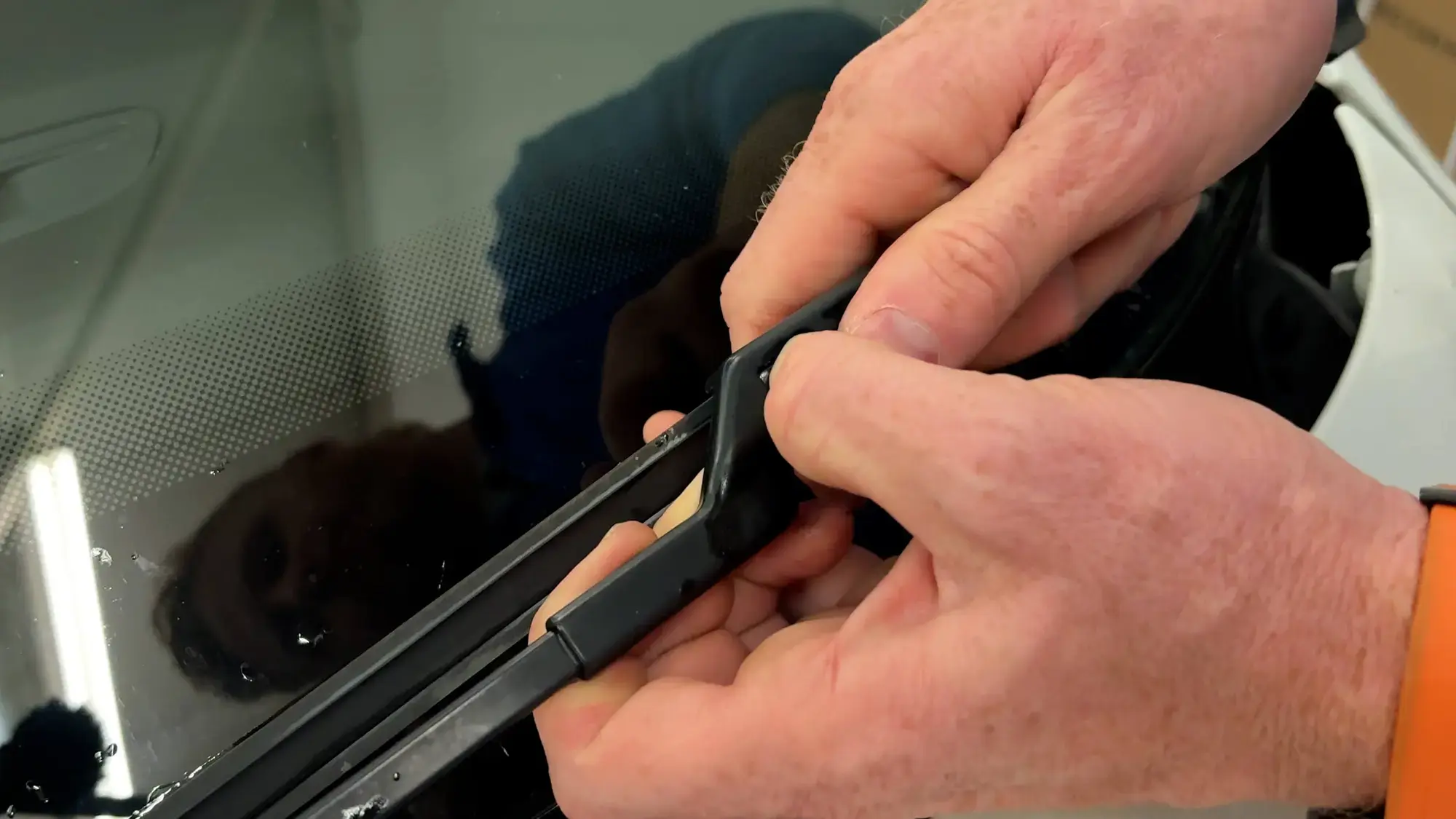 remove-old-wiper-blade