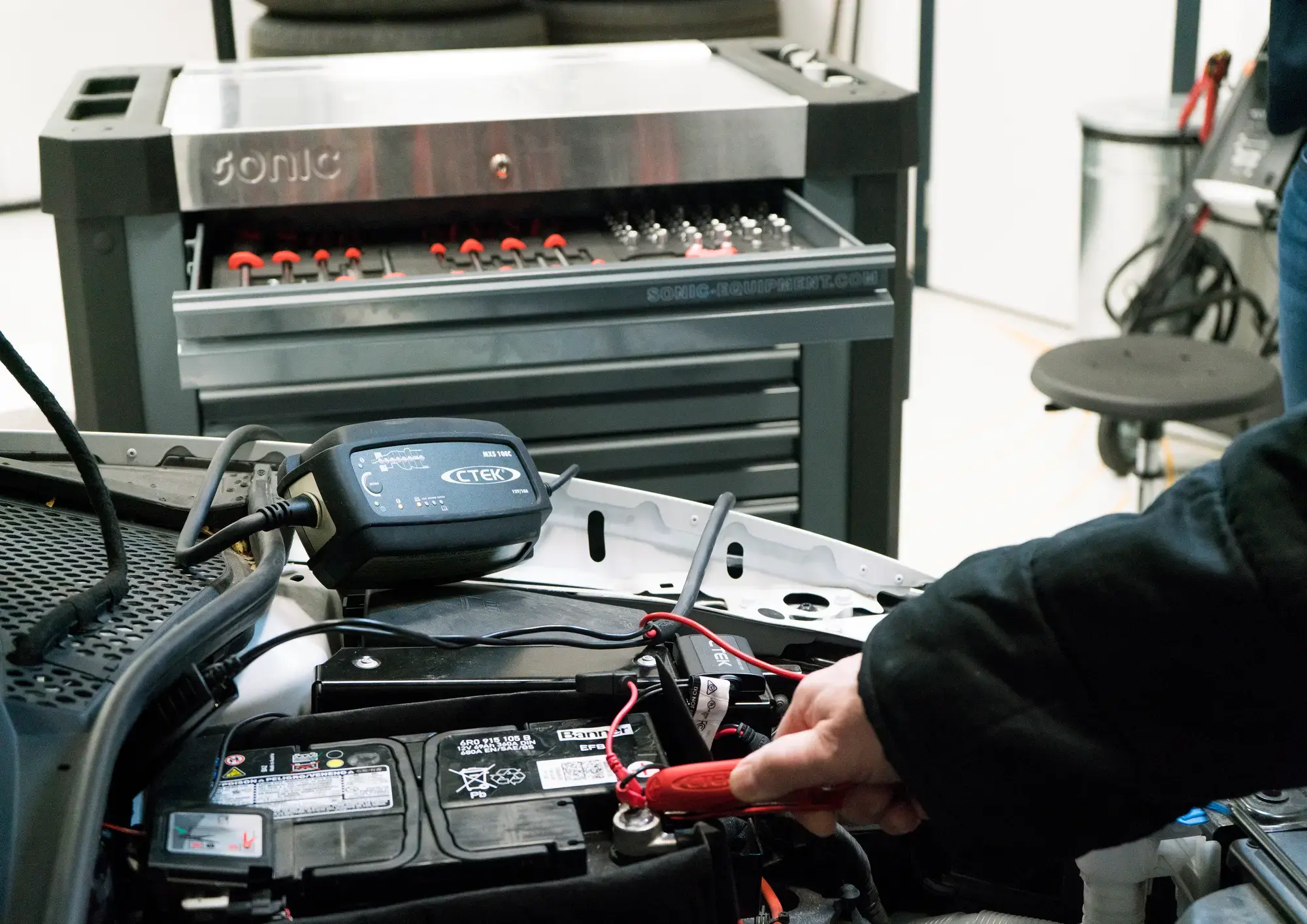 CTEK MXS10 Heavy Duty Smart Charger & Conditioner