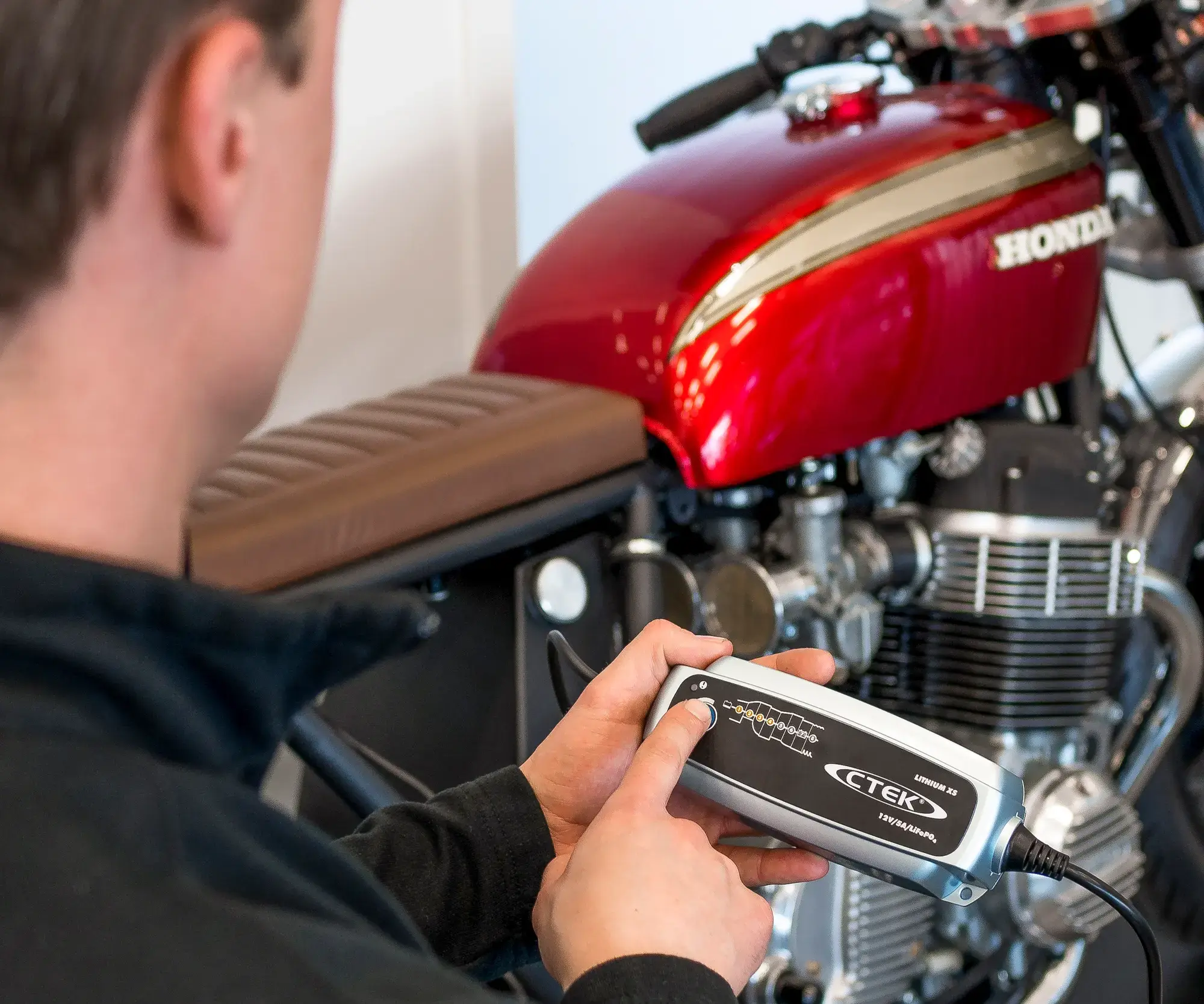 CTEK C-TEK LITHIUM BATTERY XS CHARGER