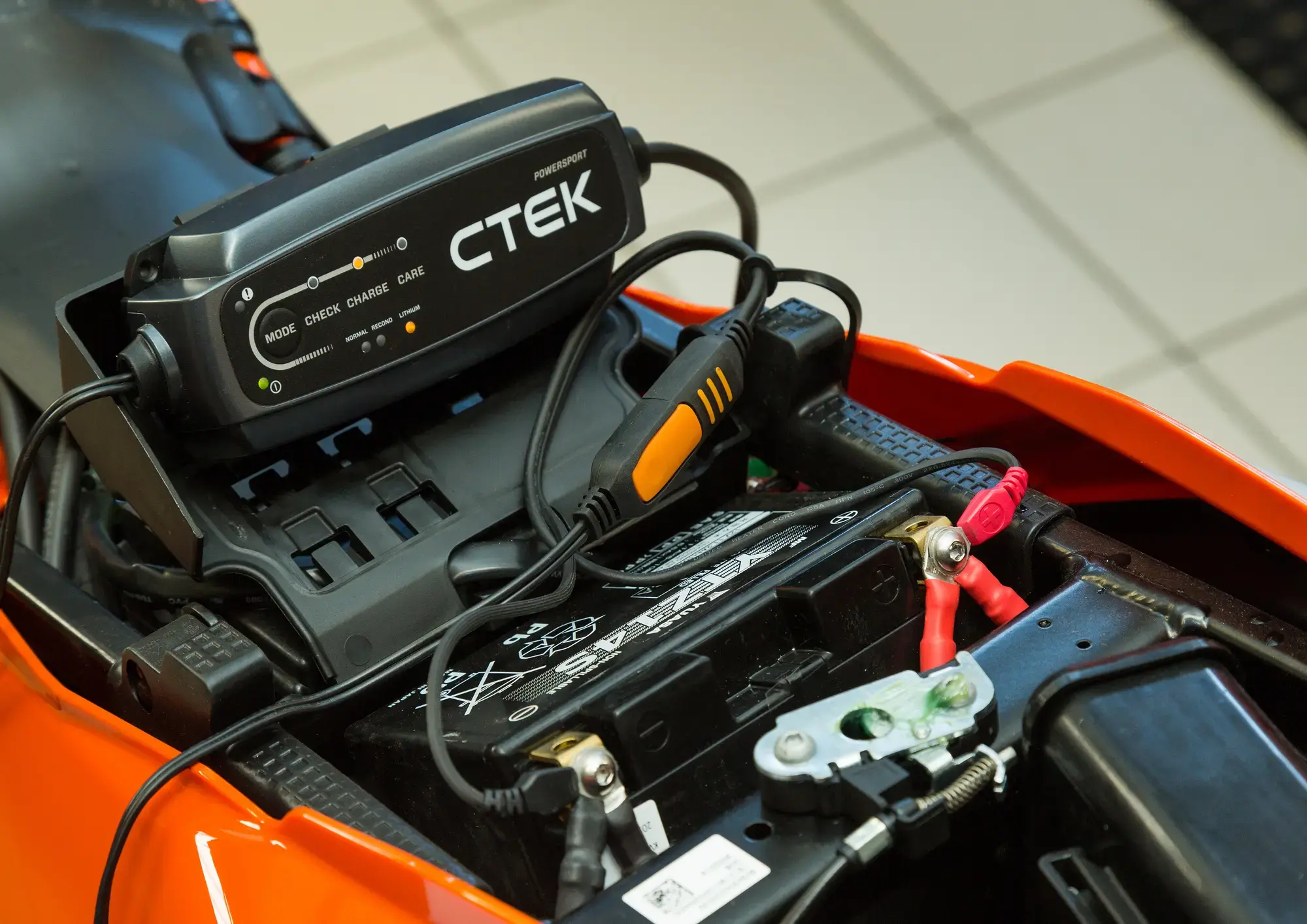 CTEK CT5 Powersport Battery Charger