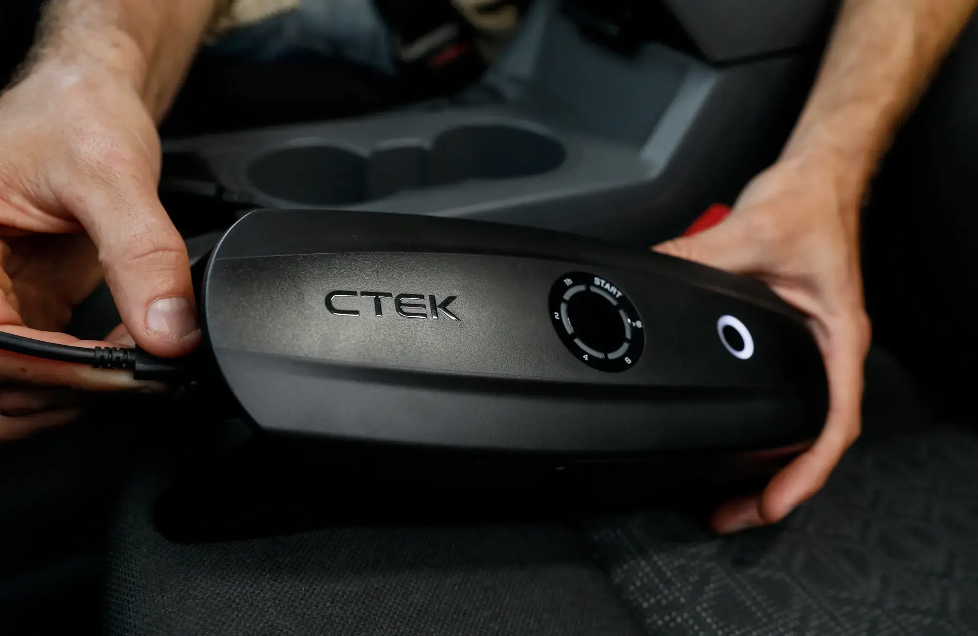 CTEK CS Free Battery Charger and Jumpstarter