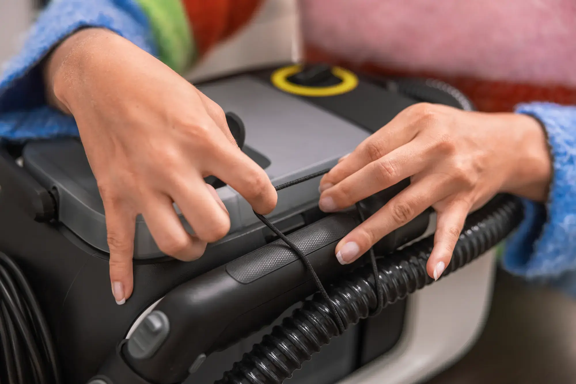 Karcher SE 3 Compact Spot Cleaner