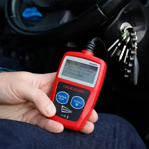 Streetwize OBDII Fault Code Reader - LCD Screen