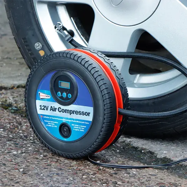 Streetwize Tyre Shape 250Psi Digital Air Compressor