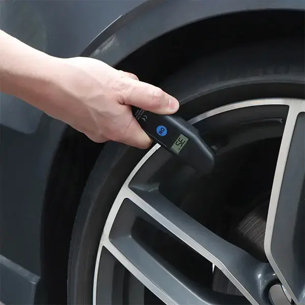 Streetwize Digital LCD Tyre Gauge