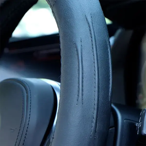 Streetwize Luxury Steering Wheel Cover - All Black Leather (Universal)