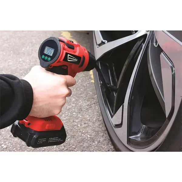 Streetwize Rechargeable Air Compressor