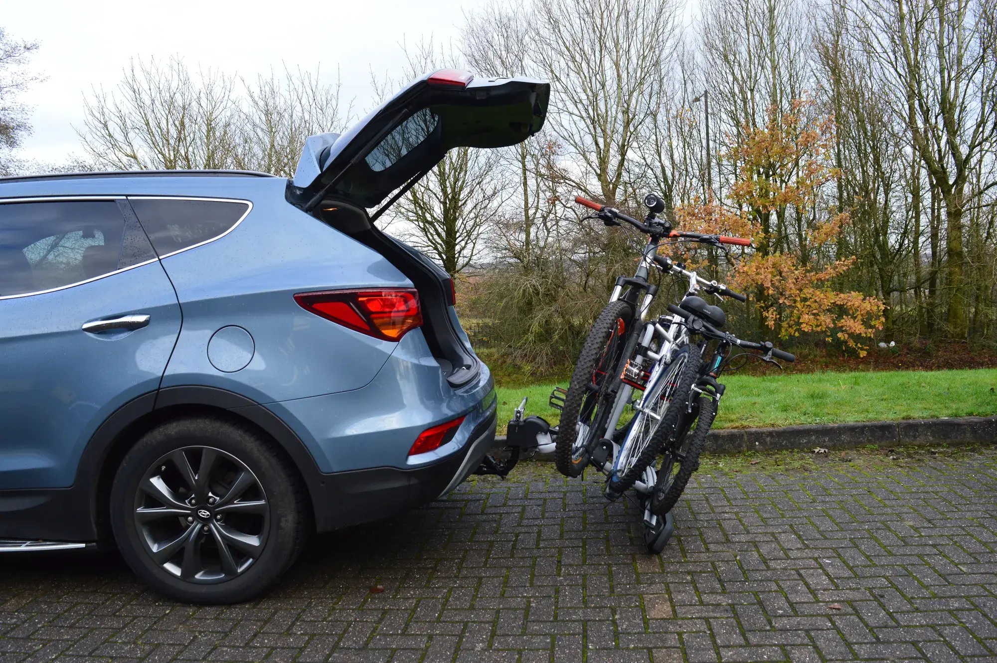 Maypole BC3013 3 Bike Towball Mounted Cycle Carrier