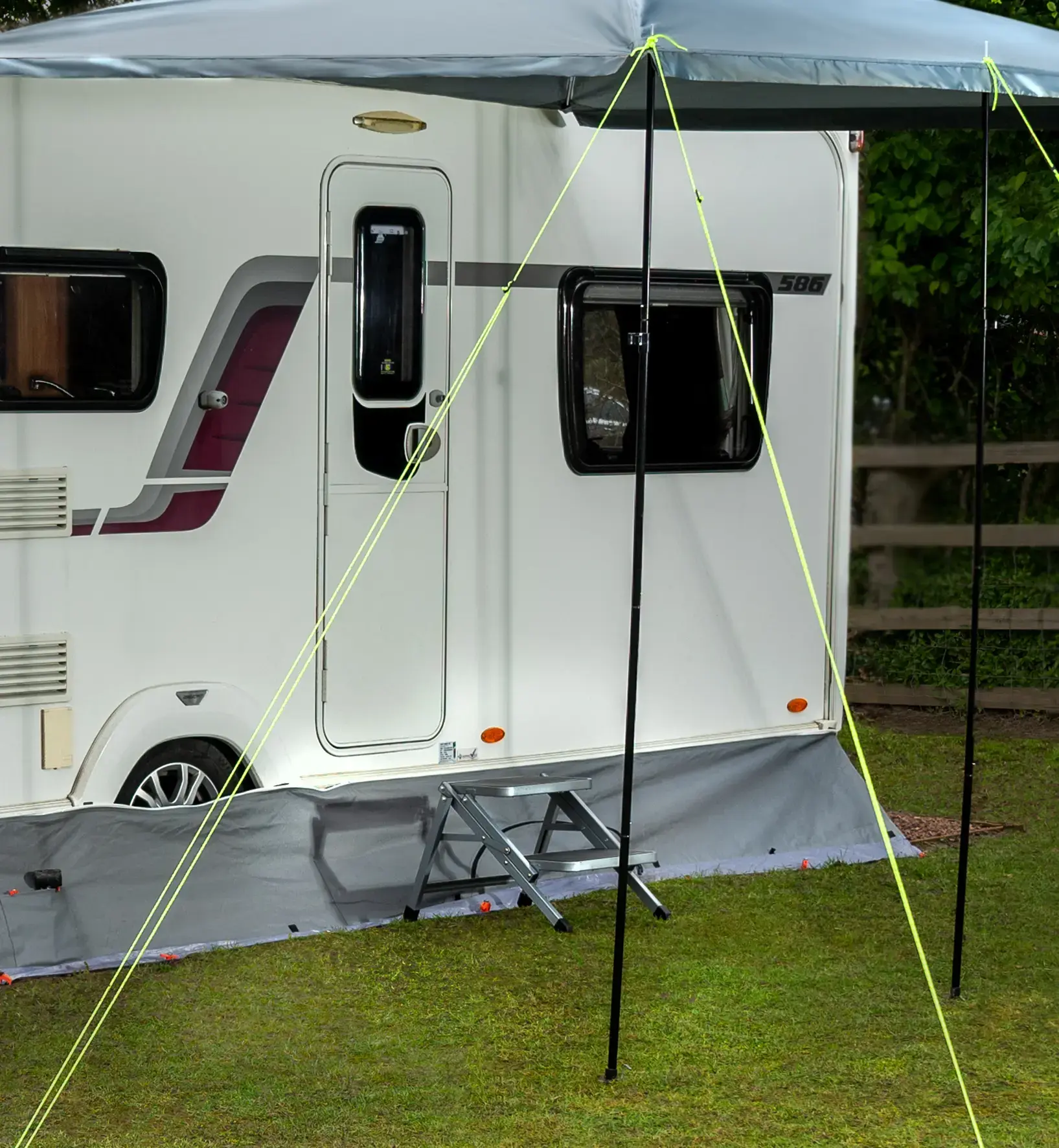 Maypole MP5384 Foldable Steel Double Step