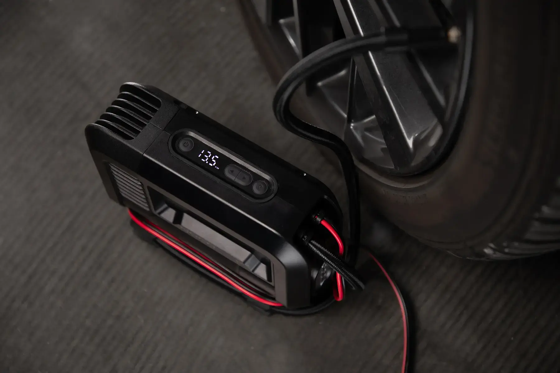 Noco AIR15 15A 80PSI Portable Air Compressor