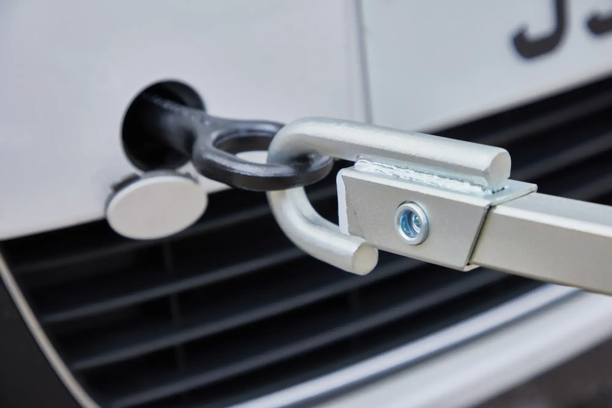 Ring Auto Rigid Towing Pole 2000Kg