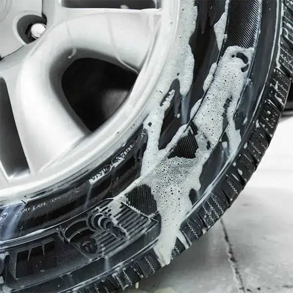 Turtlewax Wet N Black Tyre Foam 500ml