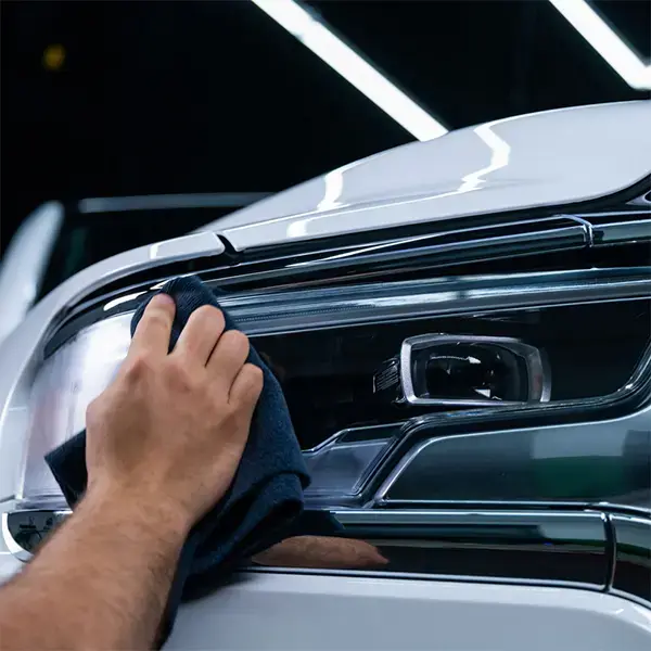 Turtlewax Headlight Cleaner and Sealant 300ml