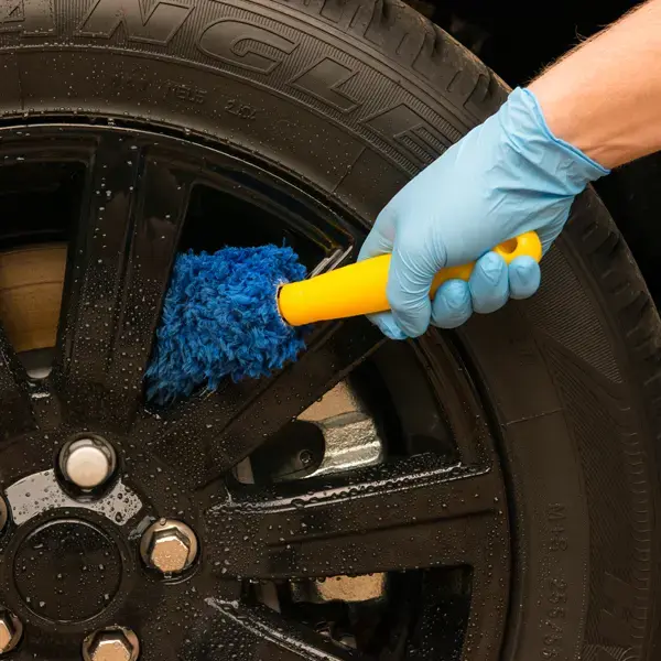 Martin Cox Deluxe Microfibre Non Metal Wheel Brush