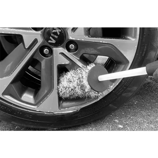 Martin Cox Microtough Large No Metal Alloy Wheel Brush