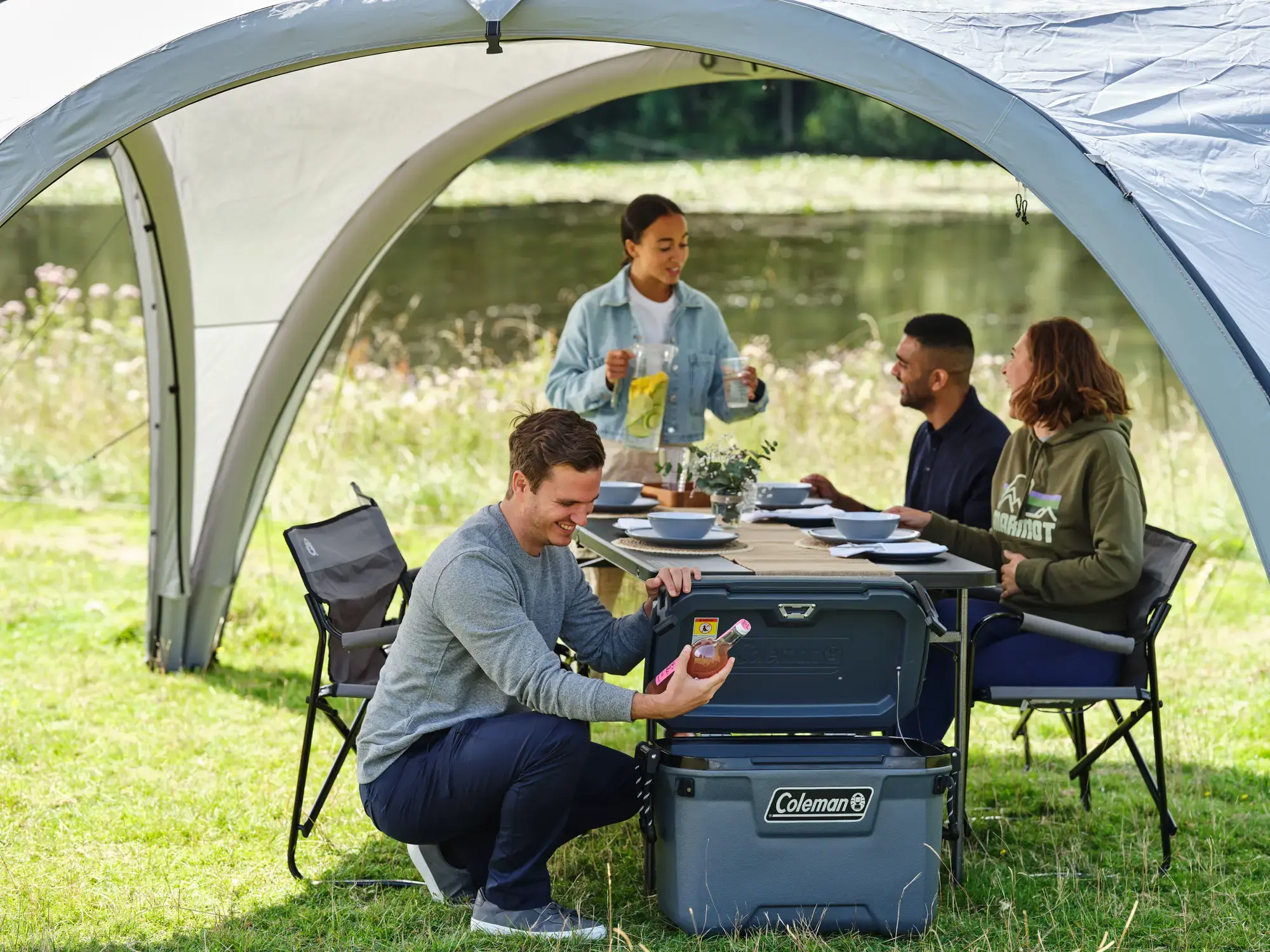 Coleman 55QT Convoy Cooler Box 53L