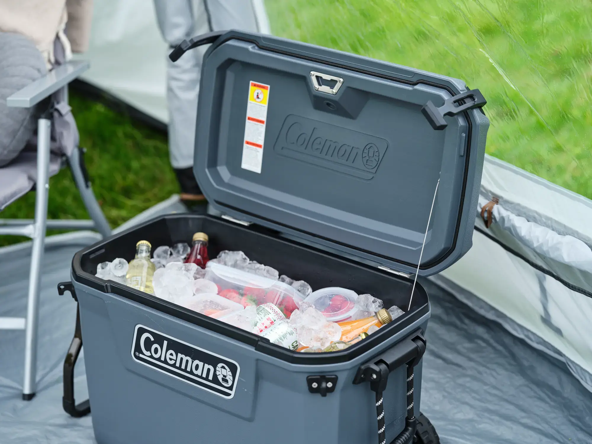 Coleman 65QT Convoy Wheeled Cooler Box 66L