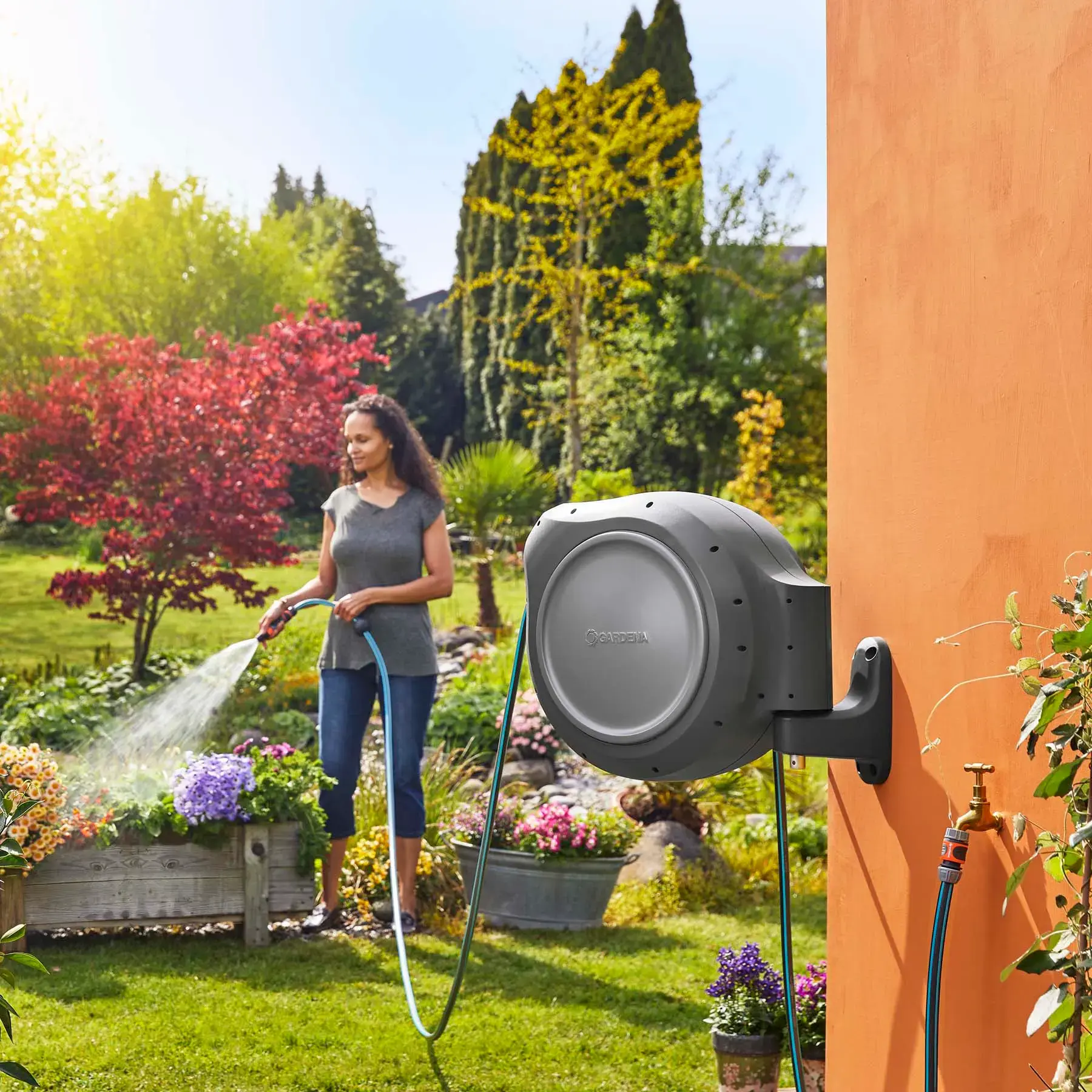 Gardena Wall Mounted Box 30m (All fitings included)