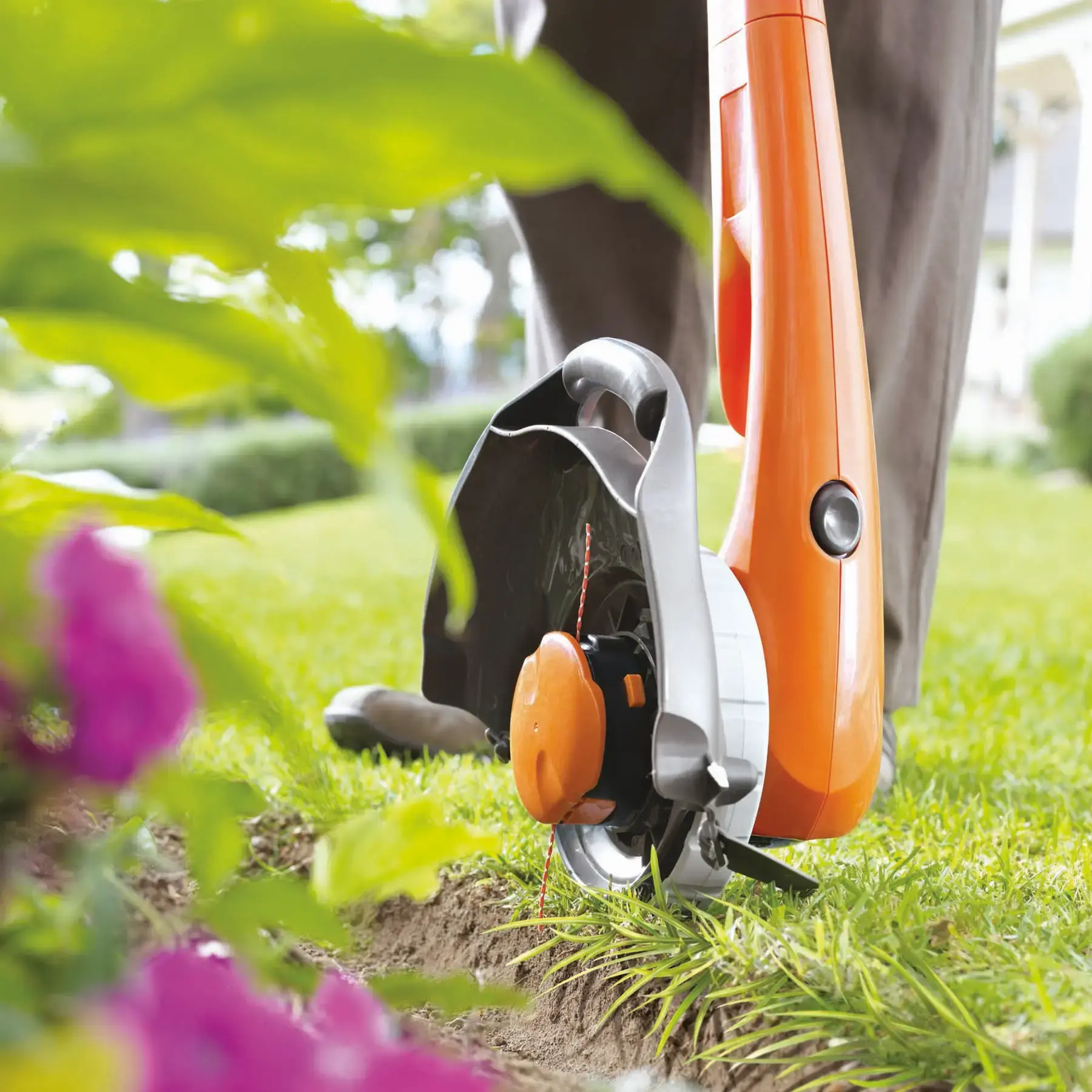 Flymo Contour Xt Grass Trimmer