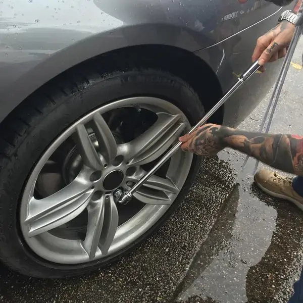 Streetwize Strong Arm Breaker Bar