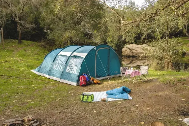 Coleman Pavillo™ Family Dome 6 Tent 490 x 380 x 195 cm for 6