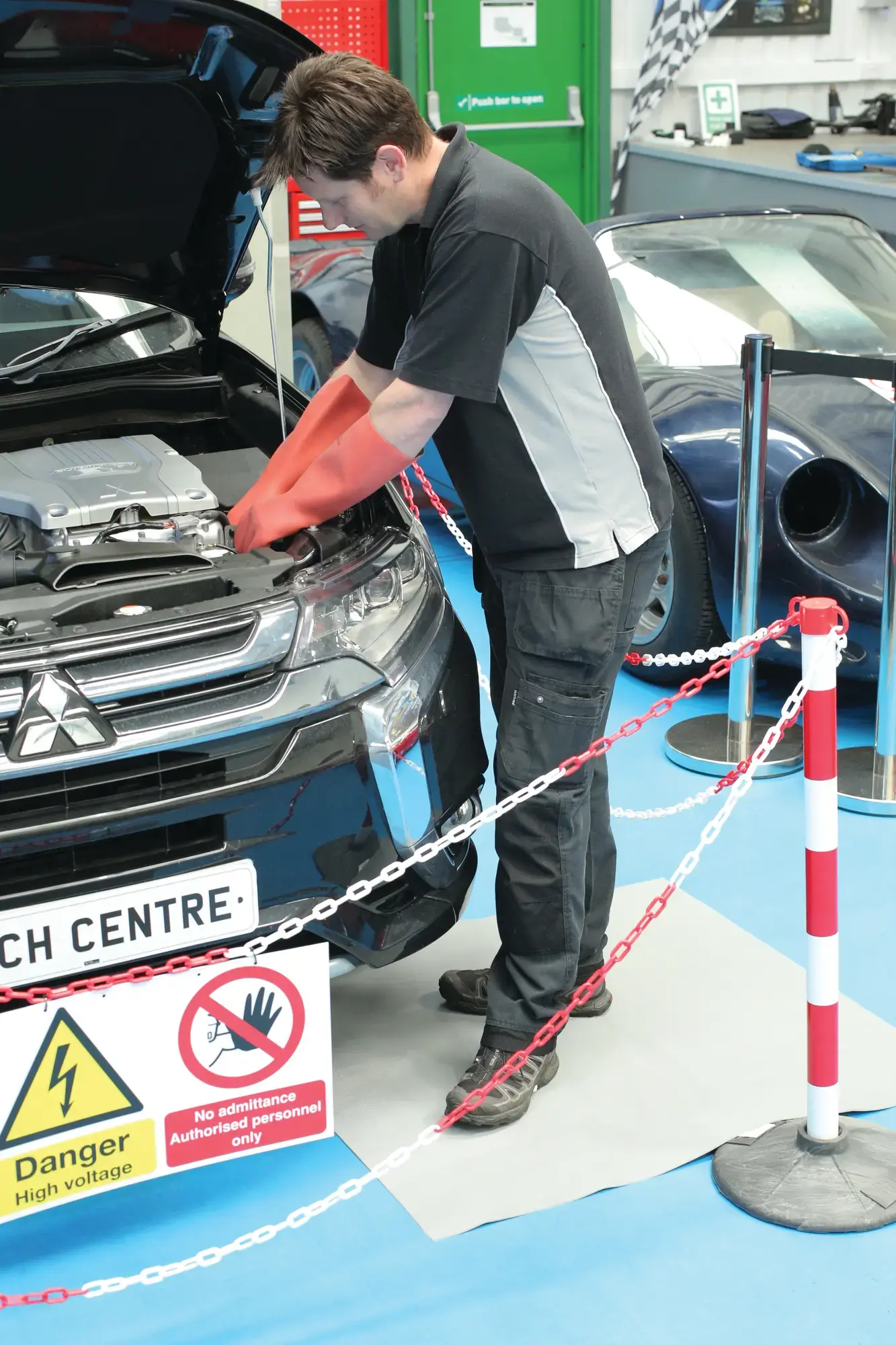 Laser 6622 High Voltage Floor Matting - 1 Metre