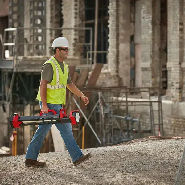 Milwaukee M18 Rocket LED Tower Light (2 x 5.0ah batteries, charger, bag)