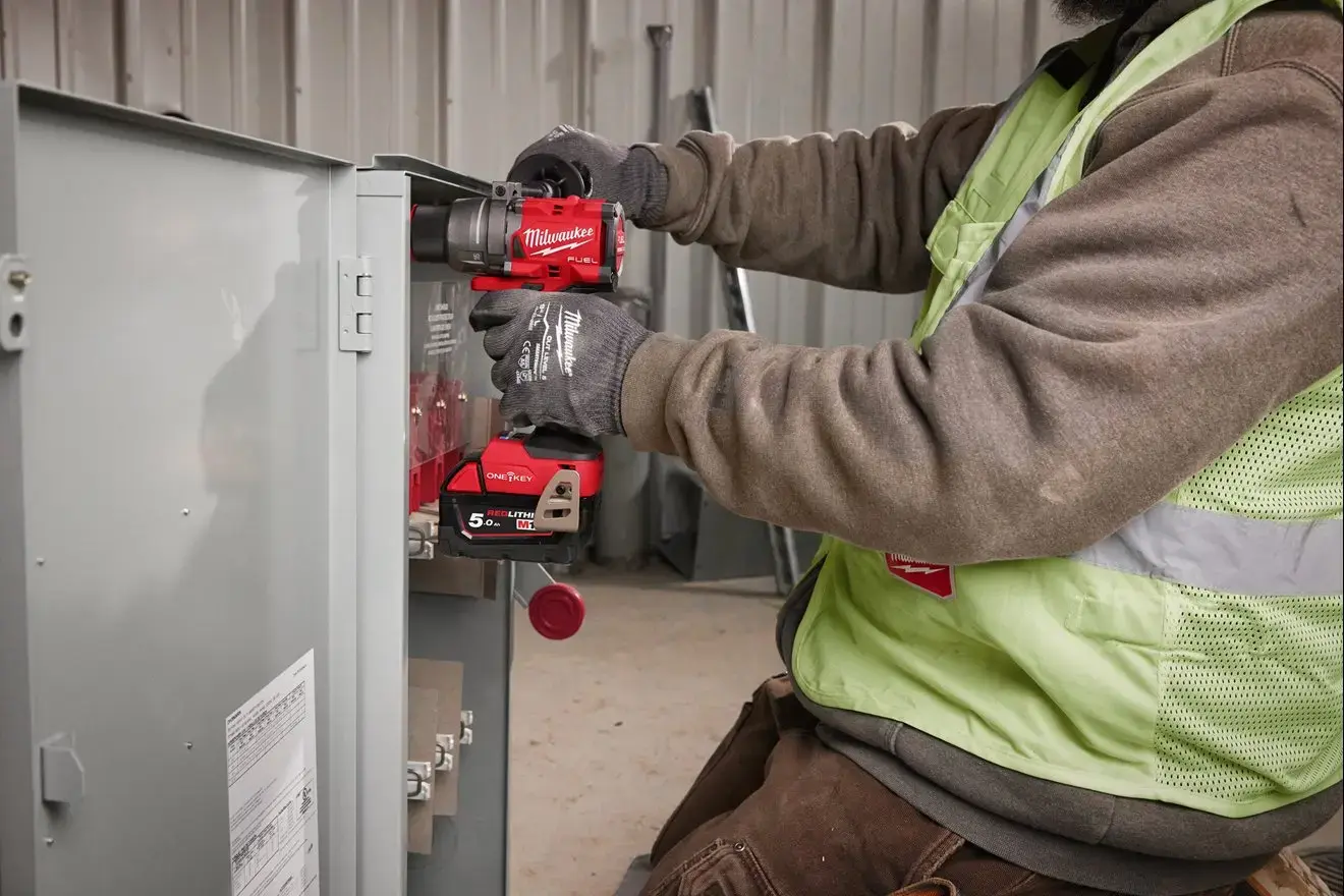 Milwaukee M18 FUEL ONE-KEY Percussion Drill Gen 4 (2 X 5.0Ah) Kit M18ONEPD3-502X