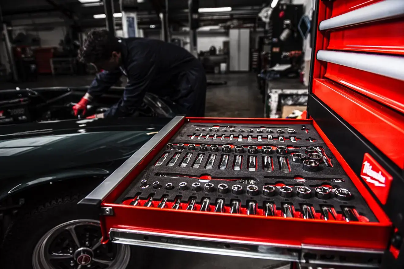 Milwaukee 1/4in Ratchet and Socket Set Foam Insert - 28pc