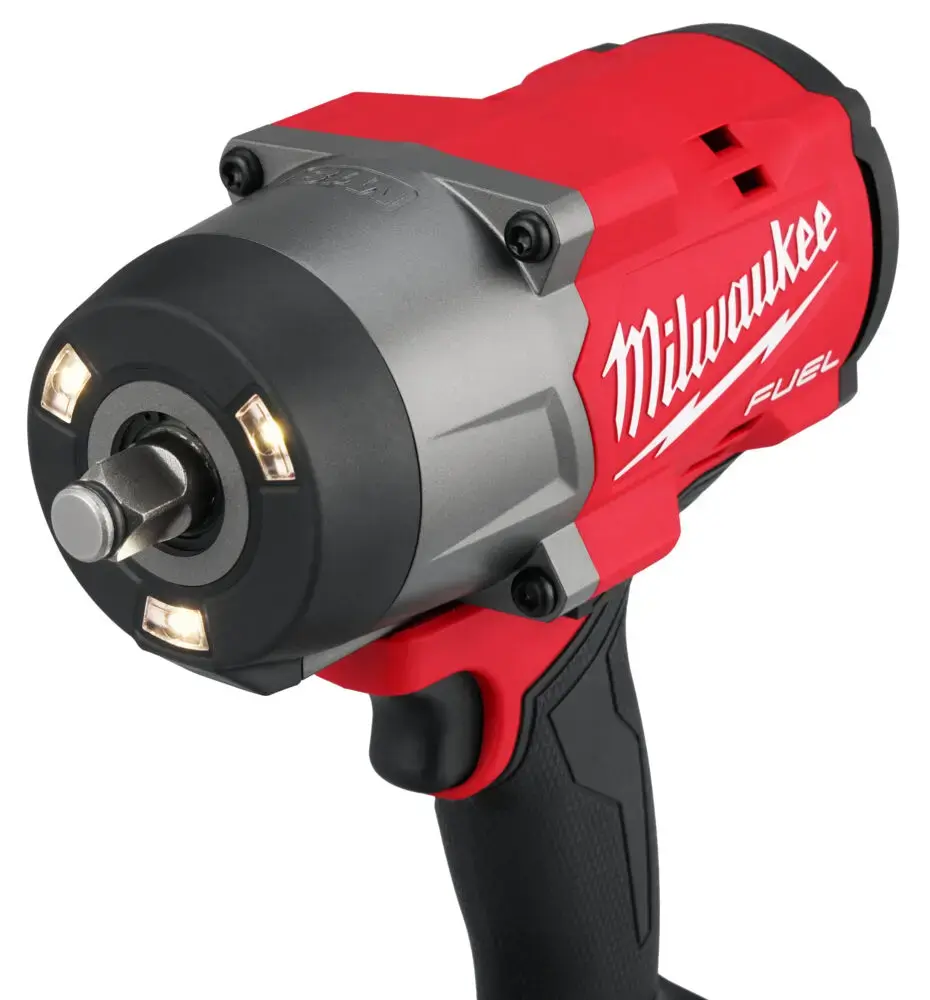 Milwaukee M18 FUEL High-Torque Impact Wrench 1/2 Friction Ring 3 x 5amp batts